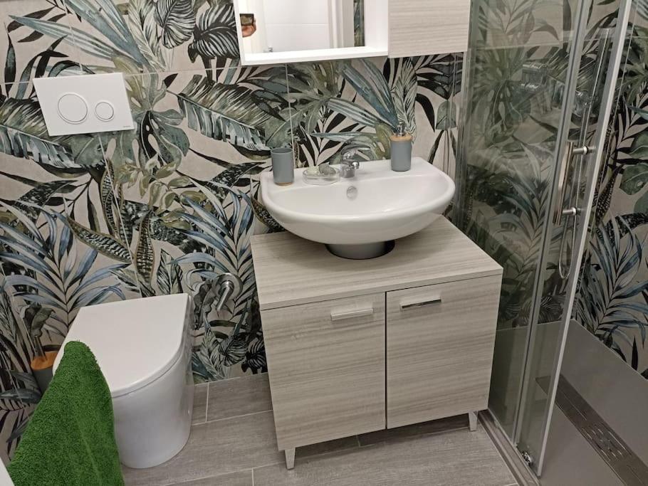 ביצ'לייה Iris Apartment מראה חיצוני תמונה