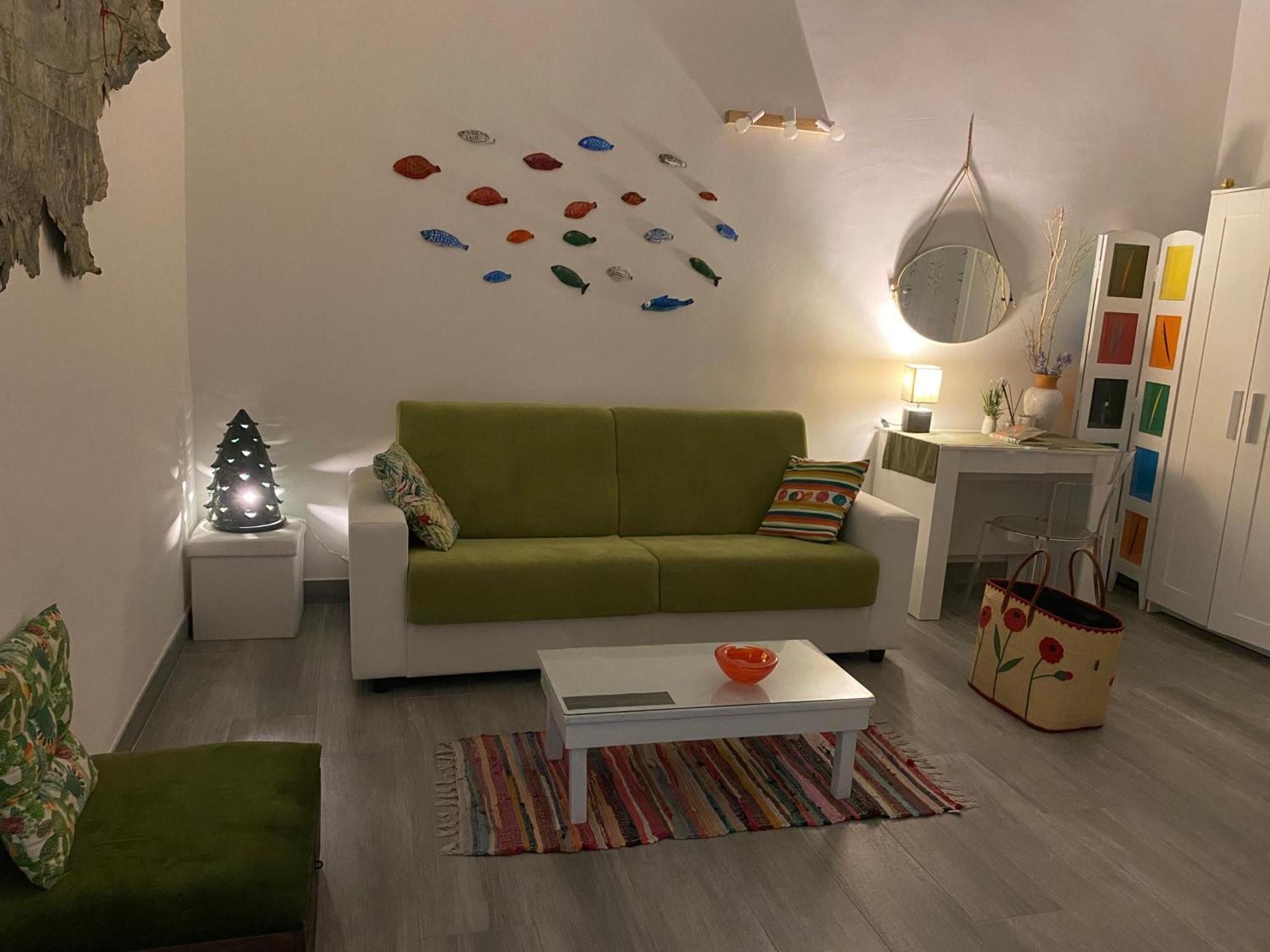 ביצ'לייה Iris Apartment מראה חיצוני תמונה